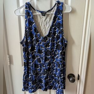 Torrid Floral Tank Top in Blue and Black